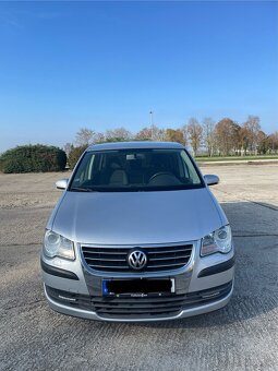 Vw touran 1.9tdi facelift, nová STK/EK 01/2027 - 2