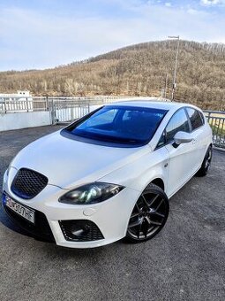 Seat Leon 2011 FR Packet - 2