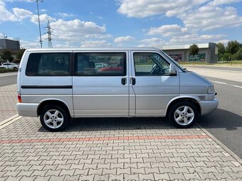 Volkswagen Caravelle 2.5 TDi 9 míst digi klima TZ - 2