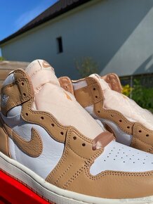 Nike Air Jordan 1 High Praline - 2