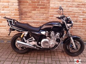 Motocykel Yamaha XJR 1300 - 2