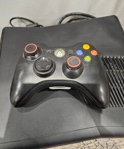 Xbox 360 na diely Rozpredam - 2