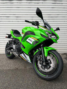 Kawasaki Ninja 650 - 2