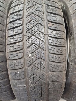 205/60R16 Pirreli - 2