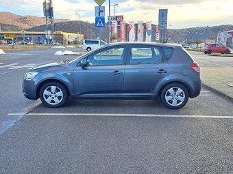 Kia cee'd 1.6i (AUTOMAT) 122tis.km - 2