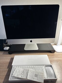 Apple iMac  21,5 (2020) 1TB 2,3 Intel Core i5 - 2