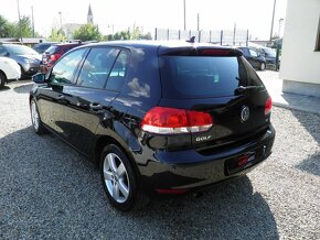 Volkswagen Golf 1.6 TDI Comfortline - 2