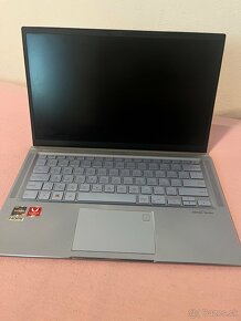 ASUS Zenbook 14 - 2