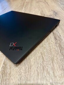 Lenovo ThinkPad X1 10th gen - 2