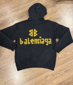 Balenciaga mikina. - 2