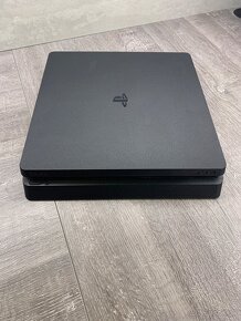 Playstation 4 Slim 500 GB - 2