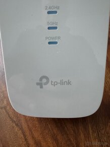 Wi-Fi extender zn.TP LINK RE550 - 2