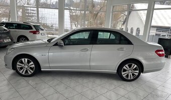 Mercedes-Benz E220CDi,NAJETO 111tis.km, AUTORIZOVANÝ SERVIS - 2