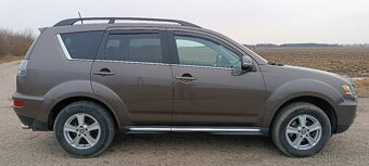 Mitsubishi Outlander 2,2 DiD - 2