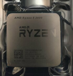 AMD Ryzen 5 2600 +chladič - 2