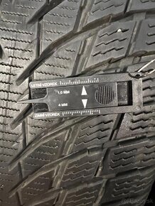 Nokian WR Snowproof P 225/40 R18 92 v Zimné - 2