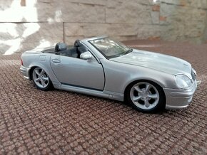 Mercedes Benz SLK - 2