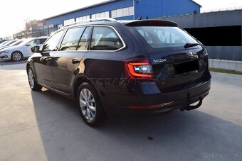 Škoda Octavia Combi 2.0 TDI Style DSG - 2