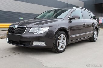 Škoda Superb 2.0 TDI Elegance - 2