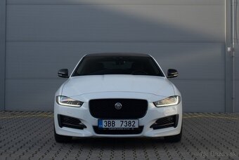 Jaguar XE 2.0T 147kw - Možný odpočet DPH - 2