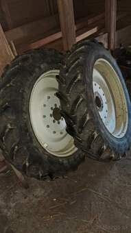 Pneumatiky s diskami 320/85R36 na traktor - 2