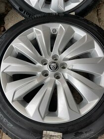 JAGUAR E-PACE R19 5x108. 235/55/19 NOVE - 2