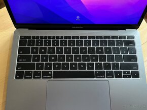 MacBook Pro 13-inch 2027 hlada noveho majitela - 2