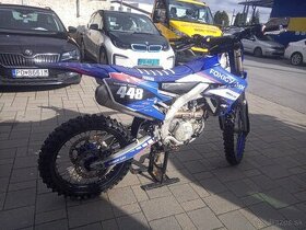 Yamaha YZF 450F - 2