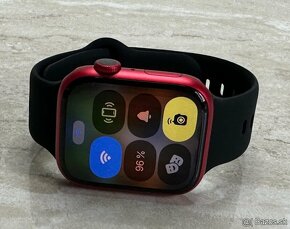 Apple Watch 9 45 red (záruka: 16.7.2025, batéria 100%) - 2