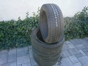 Predám 4x zimné pneu Barum 215/50 R18 92VXL - 2