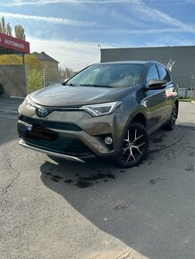 Toyota Rav4 hybrid - 2