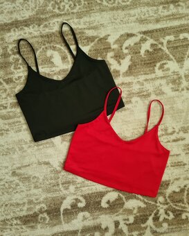 Crop topy Studio Select vel. S - 2