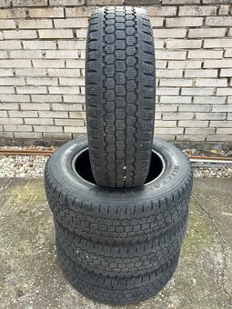 215/65R16C Bridgestone Blizzak W800 - dodávkové M+S - 2