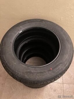 Letne pneu 215/65 R17 - 2