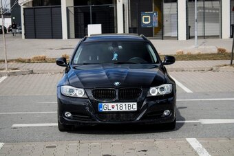 BMW Rad 3 Touring 320d 184k - 2