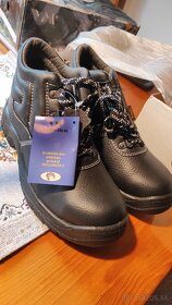 pracovná obuv, pracovné topánky, bezpečnostné topánky - 2