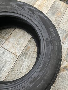 Nokian 195/65 R15 zimne pneu - 2