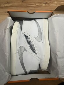 Nike Blazer mid 77 white / mettallic silver - 2