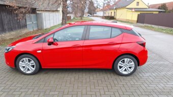 Opel Astra 1.4 benzín (automat) - 2