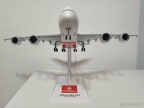 Plastový model Airbus a380 Emirates - 2