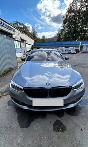 Čierny gril/ladvinky bmw 5, g30/g31 - 2