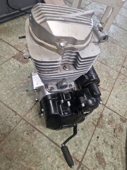 Motor atv 200 cm3  ,250cm3 - 2