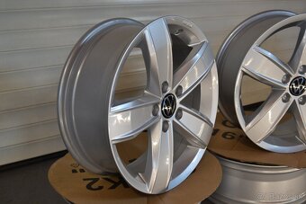 5x112 R17 Hlinikove disky Original VW model Corvara - 2