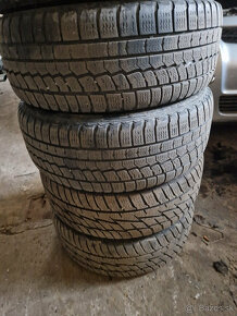 Predám plechové disky zimne z Ford Mondeo mk4. 205/55 R16 - 2