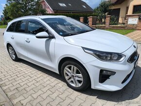 Kia Ceed sw 1.4i LPG 2019 GOLD - 2