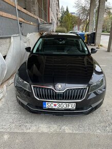 Skoda superb combi l&k 4x4 2.0 tdi CR 140kW - 2