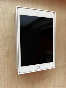 Apple iPad Mini 5 64GB - 2