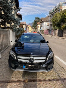 PREDÁM MERCEDES BENZ , GLA 200 d, r.v.2016 - 2