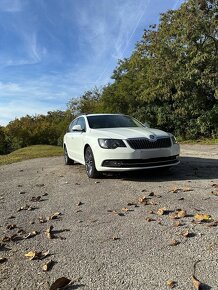 Škoda superb Combi 2.0 TDI 125 kW DSG - 2