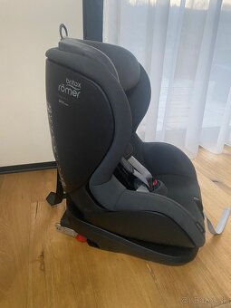 BRITAX RÖMER Trifix2 i-Size - 2